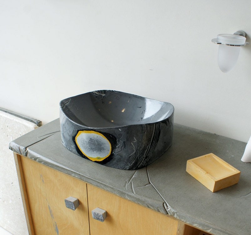 Libby Washbasin Sink /Artistic Concrete Bathroom Sink / Bathroom Vessel - robertotiranti.shop