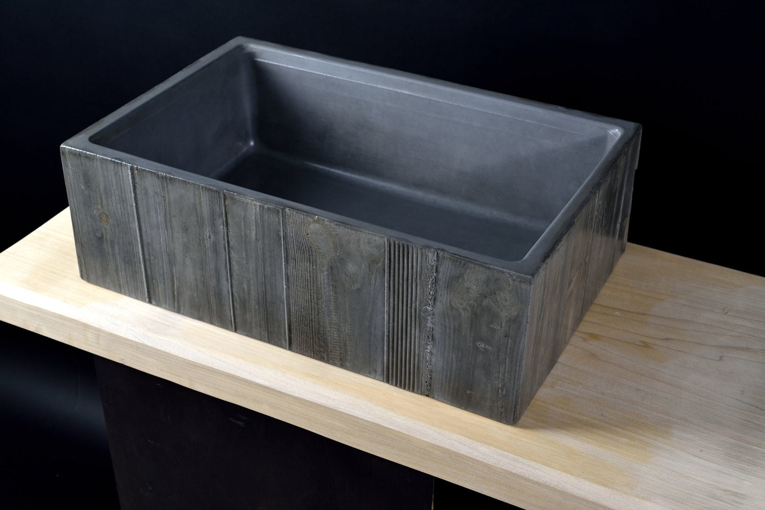 RAJAT : Large Washbasin with Patterns on the Outside - robertotiranti.shop