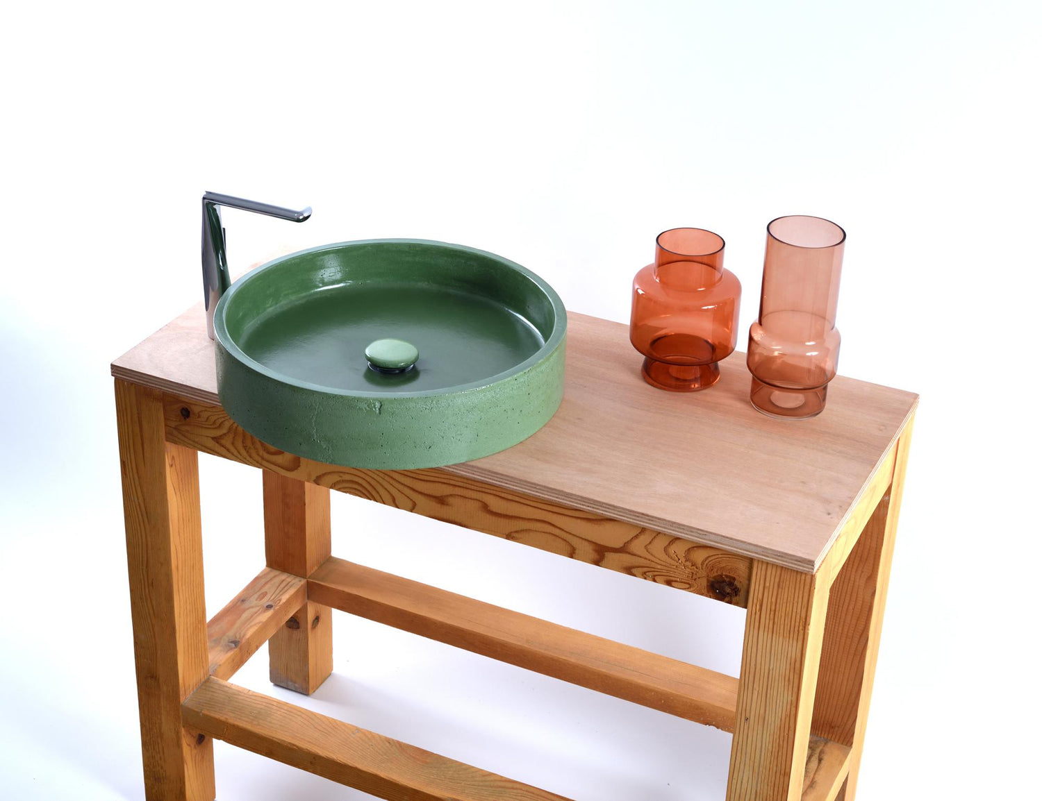 Stilion Art in Concrete: Handcrafted Round Washbasin for a Bold Bathroom Statement. - robertotiranti.shop