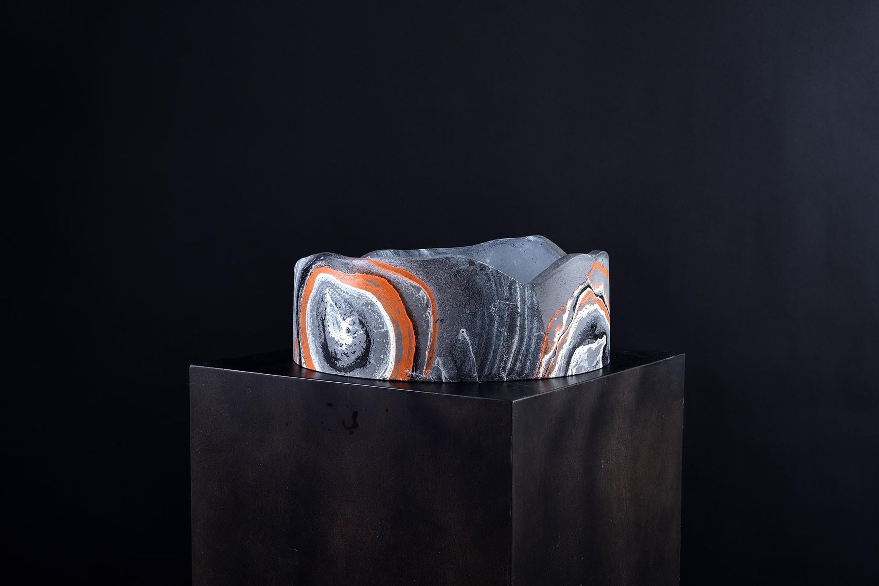 MOON ROCK : Round Washbasin Moon Rock : Asymmetrical Elegance That Captivates - robertotiranti.shop