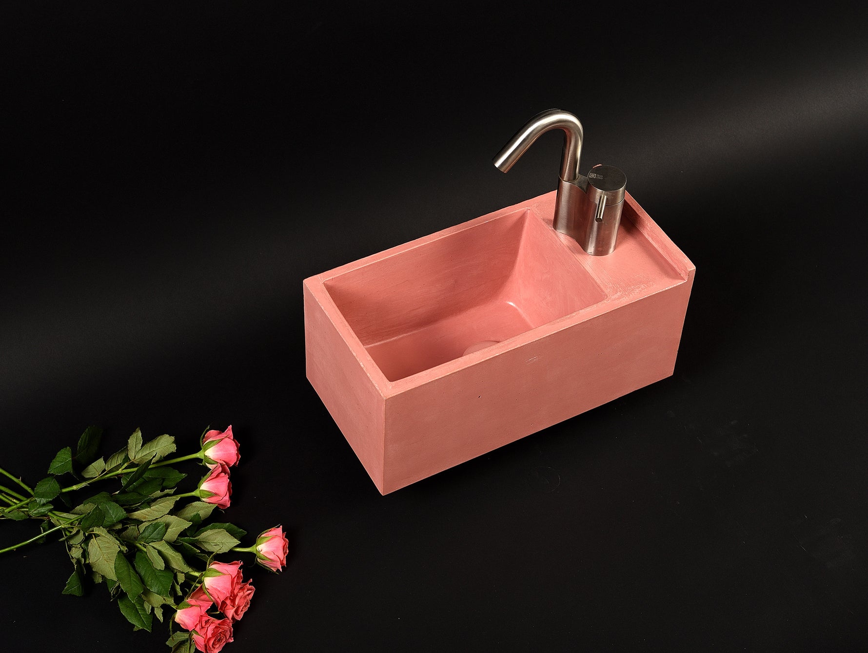 Pink Concrete Sink – Bespoke Small Modern Bathroom Basin – Wall Mounted Minimal Vanity Sink – Handmade Designer Washbasin - robertotiranti.shop