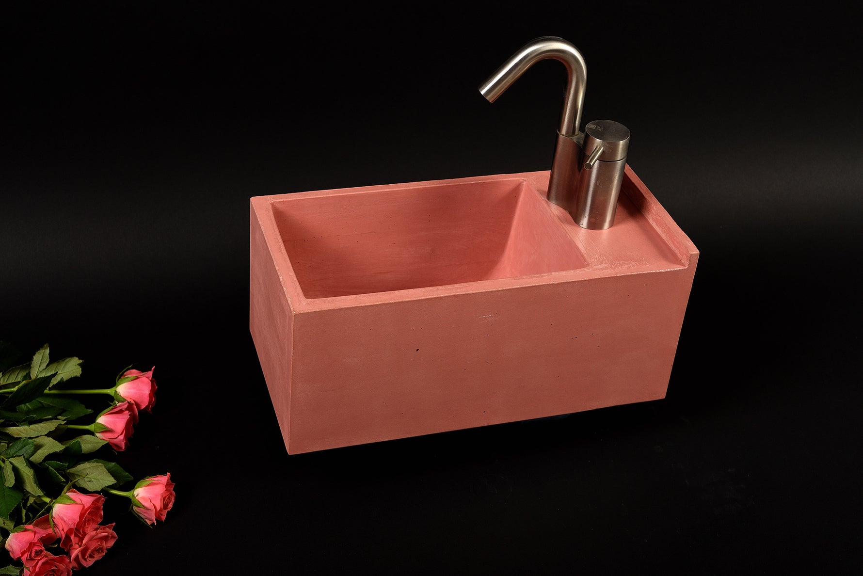 Pink Concrete Sink – Bespoke Small Modern Bathroom Basin – Wall Mounted Minimal Vanity Sink – Handmade Designer Washbasin - robertotiranti.shop