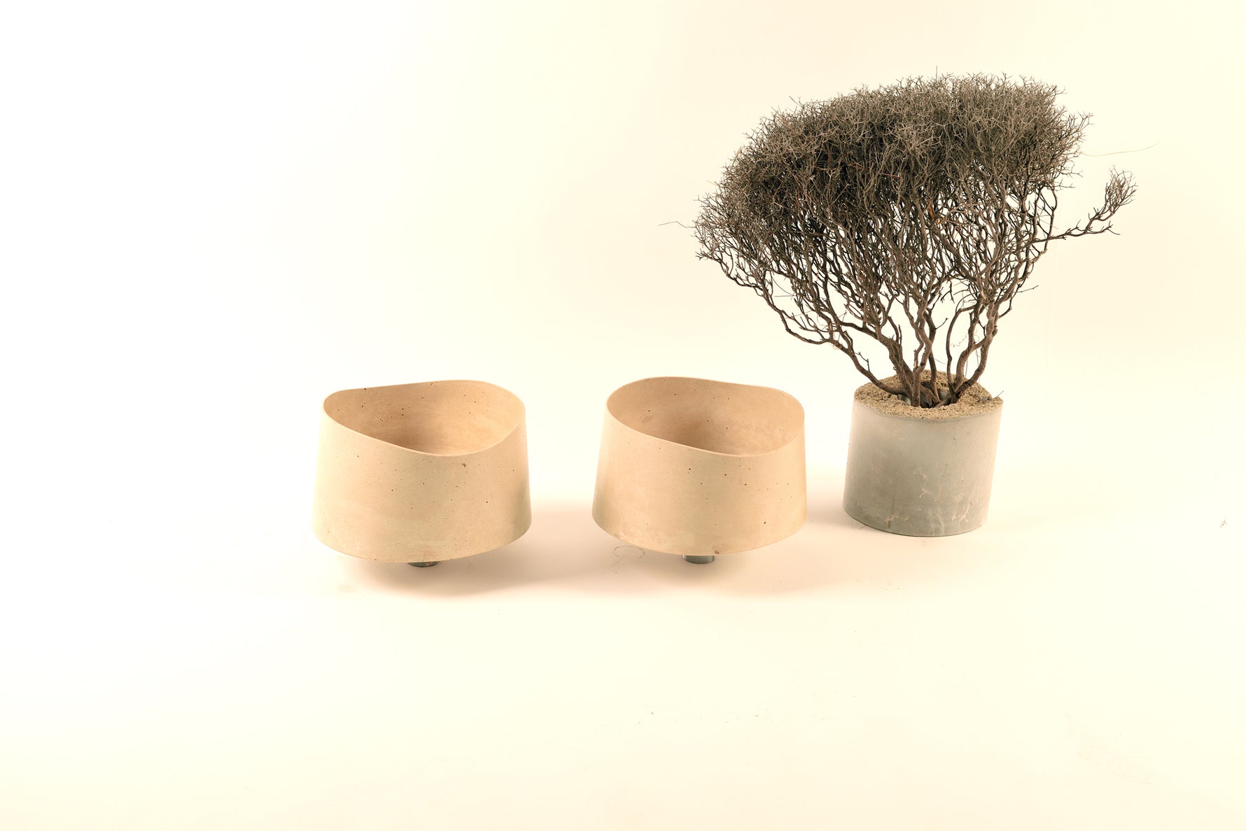 Libby Extra Small Sink: The Waveform Stone Washbasin - Bespoke Collection - robertotiranti.shop