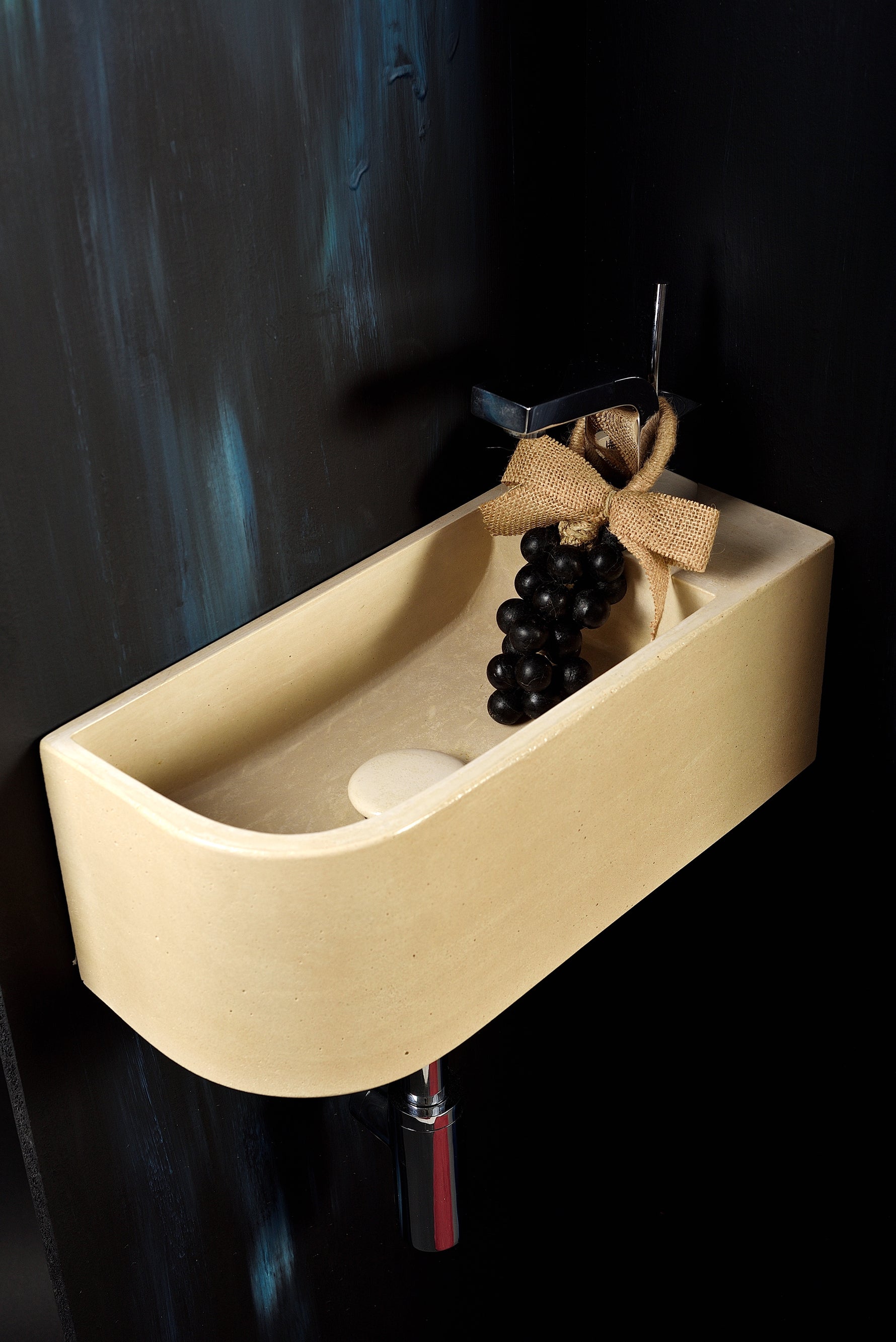 Luma Curve Concrete Sink | Small Sand Wall Mounted Basin (Floating Sink) - robertotiranti.shop