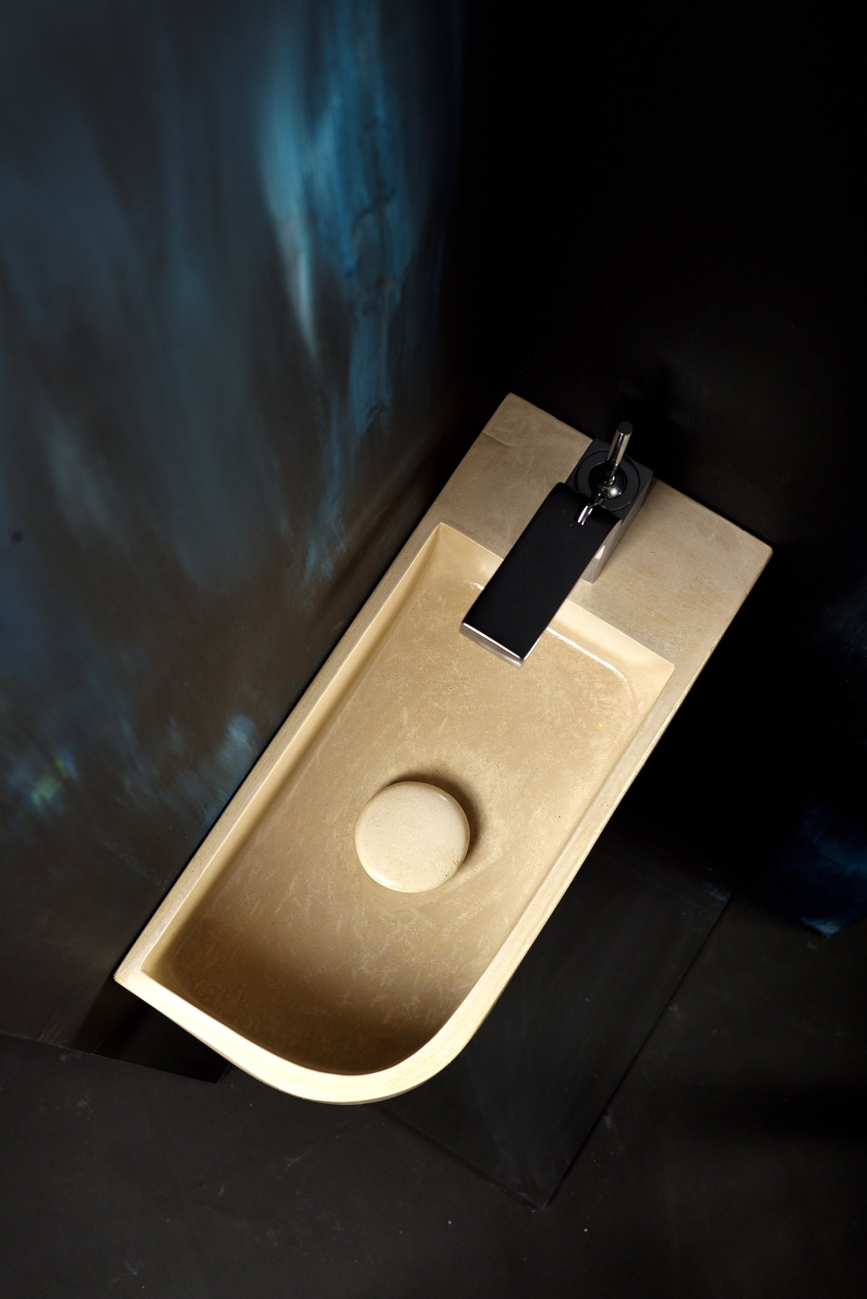 Luma Curve Concrete Sink | Small Sand Wall Mounted Basin (Floating Sink) - robertotiranti.shop