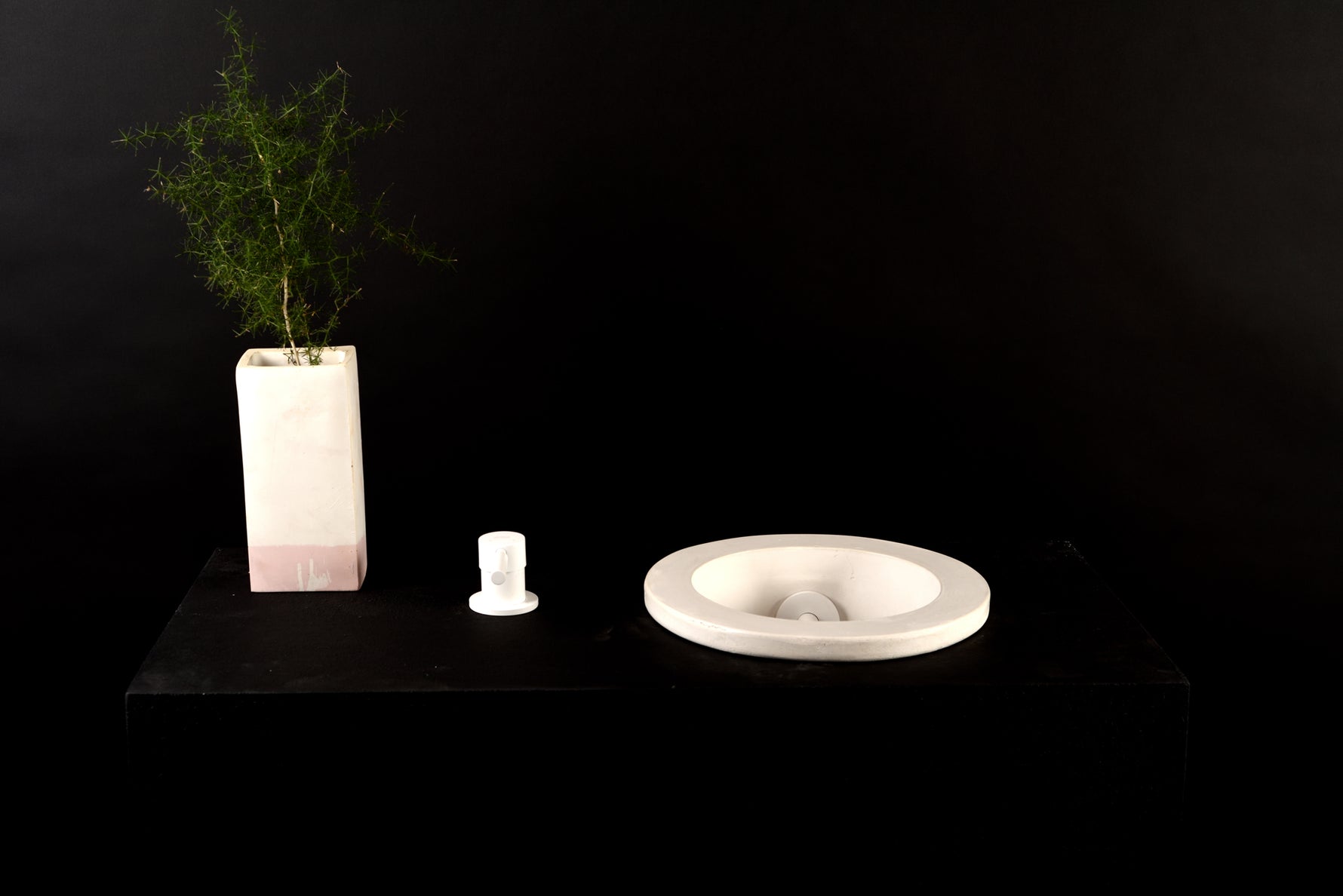 Tholos – Drop-In Concrete Sink with Integrated Spout | Sculptural Round Bathroom Basin | Handmade in Greece - robertotiranti.shop