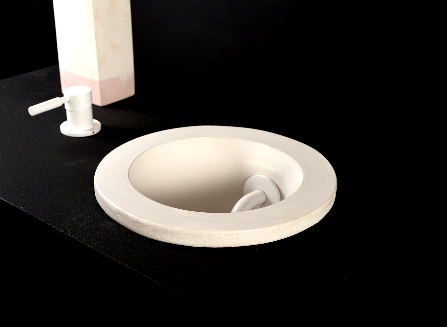 Tholos – Drop-In Concrete Sink with Integrated Spout | Sculptural Round Bathroom Basin | Handmade in Greece - robertotiranti.shop