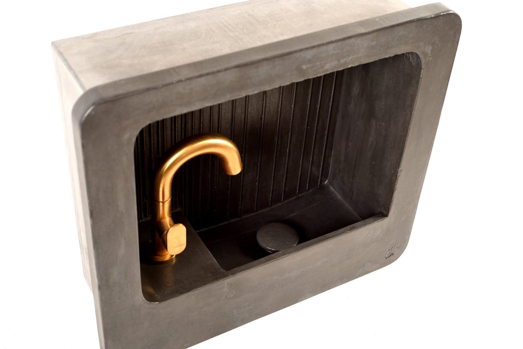 The Tiranti Sink – Handmade Concrete Bathroom Sink | Minimal Wall-Mounted Design | Architectural Modern Basin - robertotiranti.shop