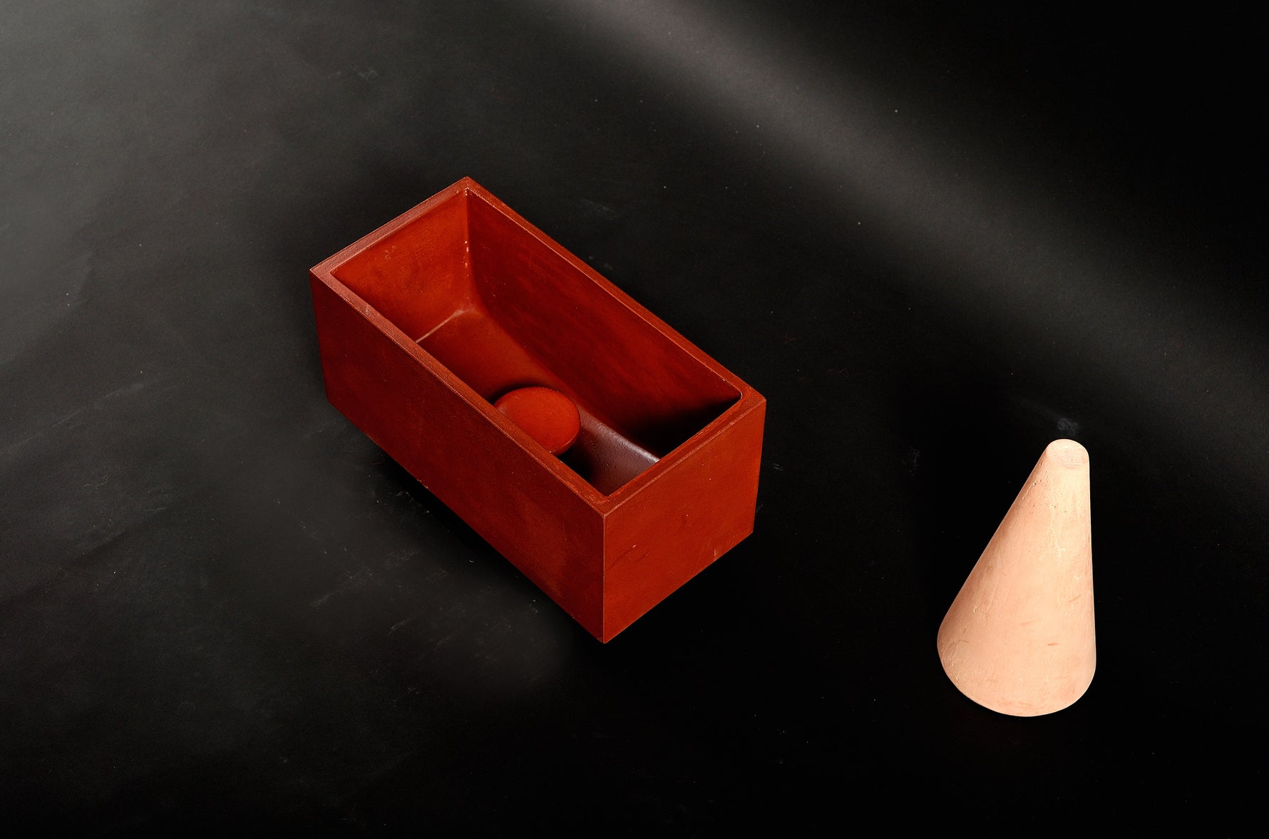 Handmade Concrete Vessel Sink, Red Rectangular Basin ,Bespoke Compact Powder Room Vanity - robertotiranti.shop