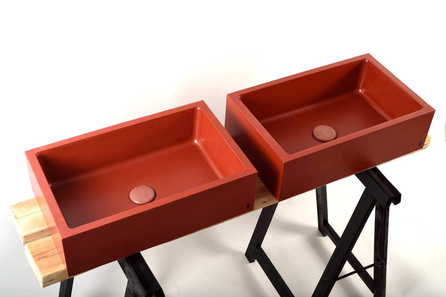 Witi Concrete Vessel Sink – Mature Red Handmade Vanity Basin – Modern Artisan Washbasin
